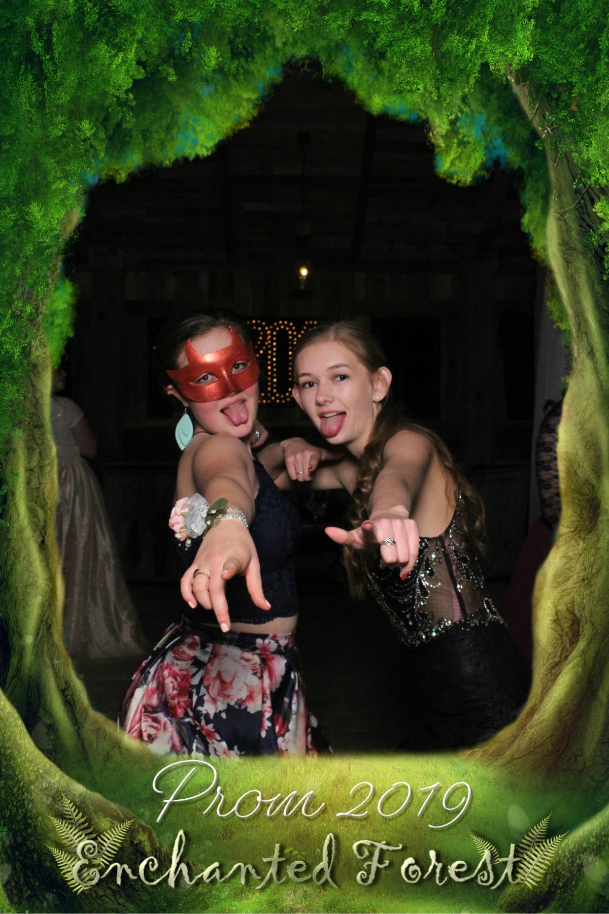 Rangeley Prom | View more photos from the event at gallery.mainemagicmirror.com/u/MaineMagicMirror/Rangeley-Prom